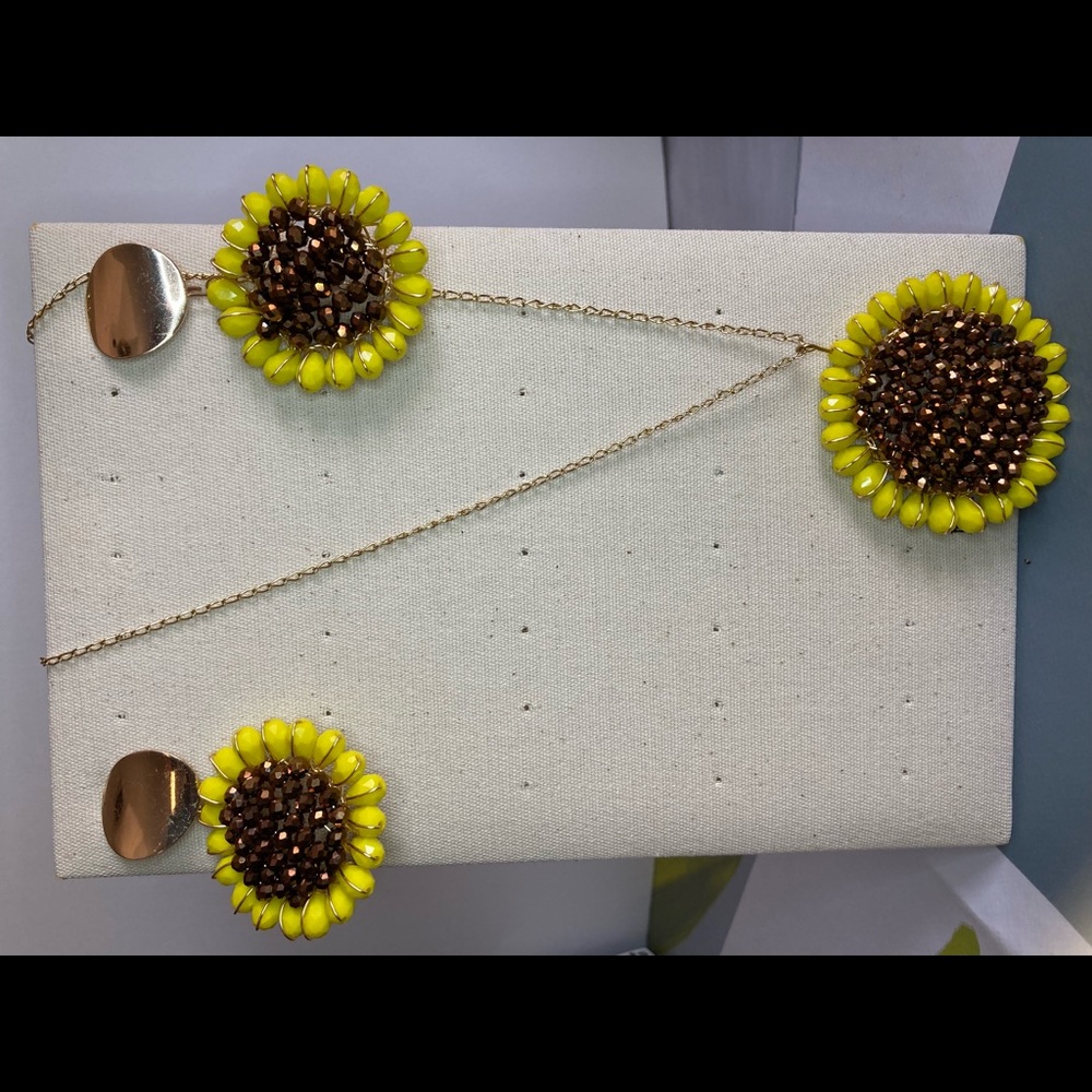 Sunflower Artesanal New Set Earrings and Chain